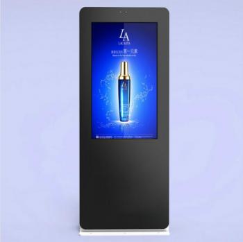 戶外廣告機(jī)在多領(lǐng)域突出營(yíng)銷優(yōu)勢(shì)